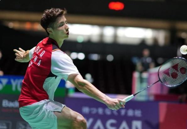 采与球场魅 采与球场魅