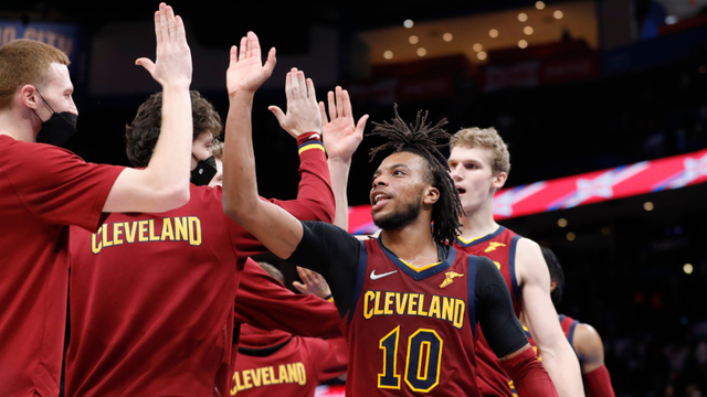 常表现出经 常表现出经