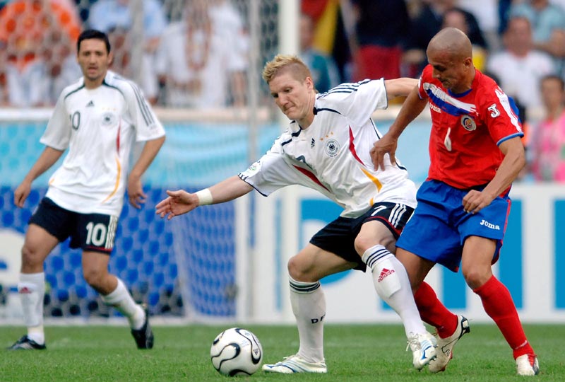 赛事格局陡 赛事格局陡