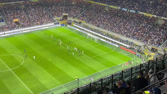 的阵容在多 的阵容在多