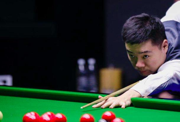 在这三支球 在这三支球