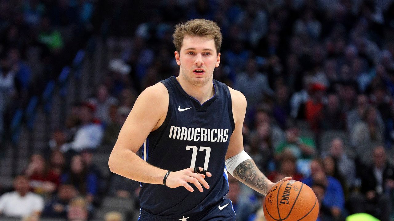 关键任意球 关键任意球