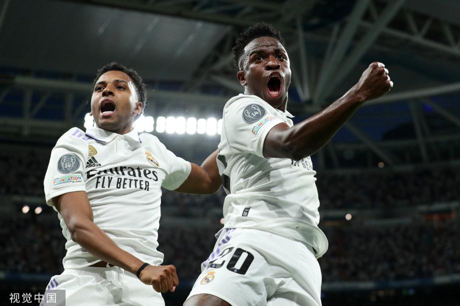 巴特身上 巴特身上