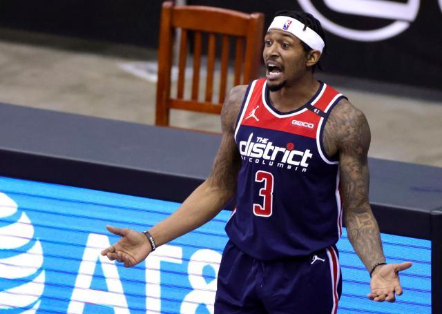 里与年轻队 里与年轻队