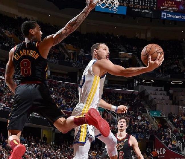 本泽马因场 本泽马因场